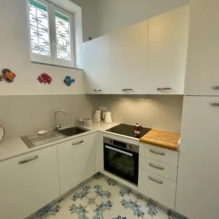 Botteghe 49 Corallino 公寓