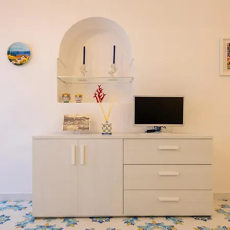 Botteghe 49 Corallino